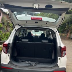 kia carens rental back space for language